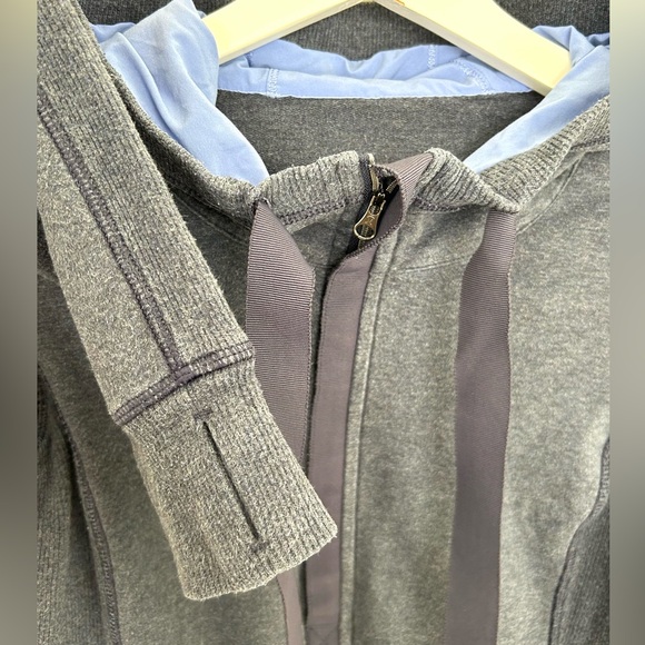 LULULEMON 1/2 Zip Hoodie Thin Running Top Sweatshirt, Heathered Blue, Size Small - Picture 4 of 16